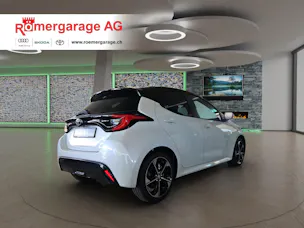 Toyota Yaris 1.5 VVT-i HSD Premium
