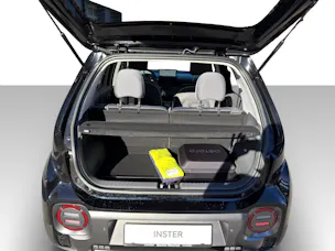 HYUNDAI Inster 49 kWh Electric Vertex Cross