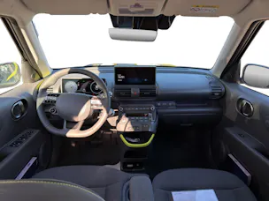 HYUNDAI Inster 49 kWh Electric Vertex Cross