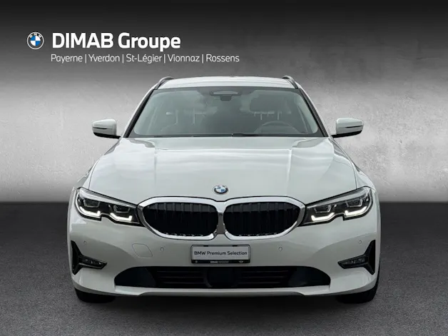 BMW 320d Touring Advantage xDrive G21 AHK
