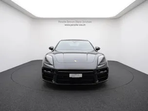 PORSCHE Panamera GTS