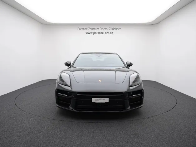 PORSCHE Panamera GTS