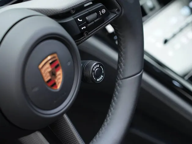 PORSCHE Panamera GTS