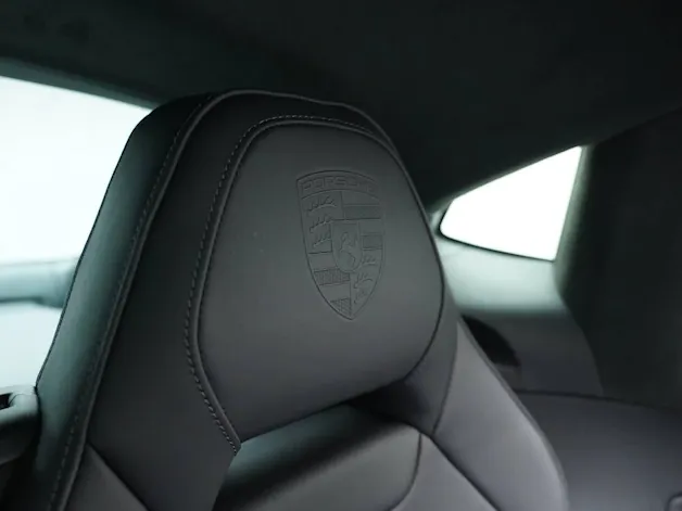 PORSCHE Panamera GTS