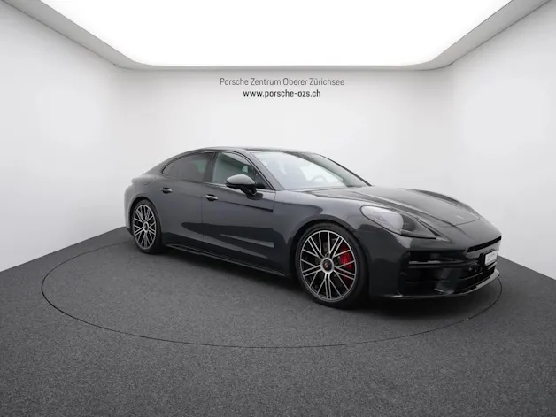 PORSCHE Panamera GTS