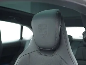PORSCHE Taycan 4 Cross Turismo