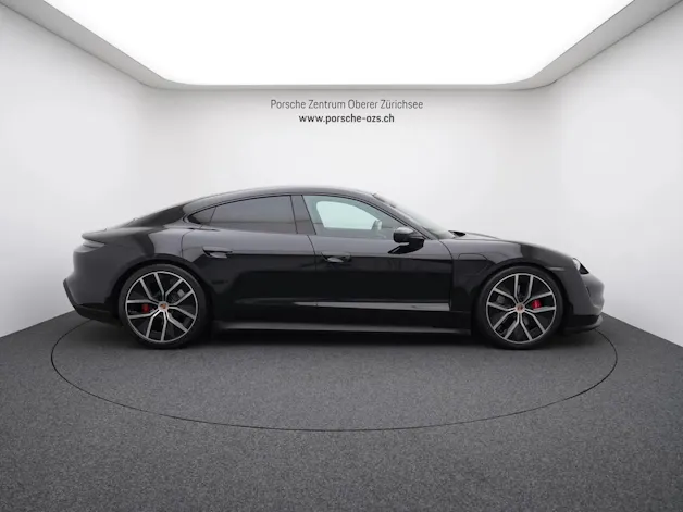PORSCHE Taycan 4S
