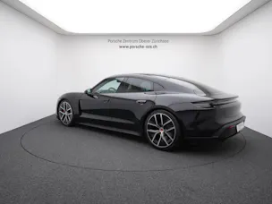 PORSCHE Taycan 4S