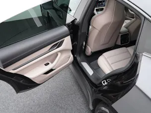 PORSCHE Taycan 4S