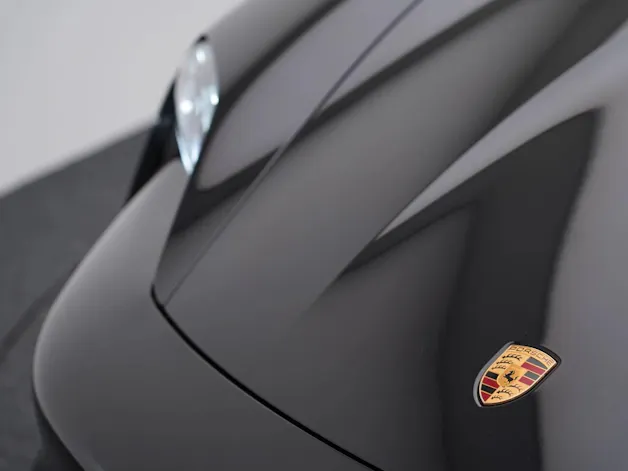 PORSCHE Taycan 4S