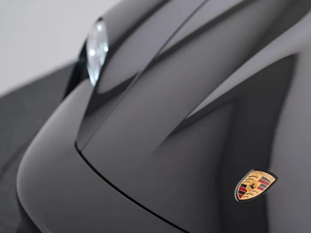 PORSCHE Taycan 4S
