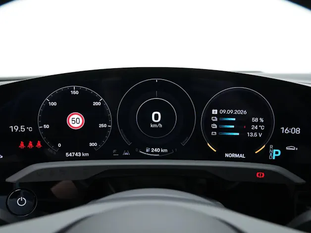 PORSCHE Taycan 4S