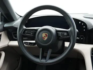 PORSCHE Taycan 4S