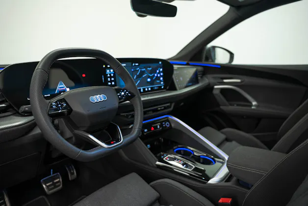 AUDI Q5 SUV 2.0 TDI quattro S-Tronic