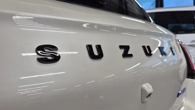Suzuki Swift 1.2 Unico Hybrid