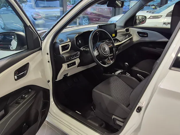 Suzuki Swift 1.2 Unico Hybrid