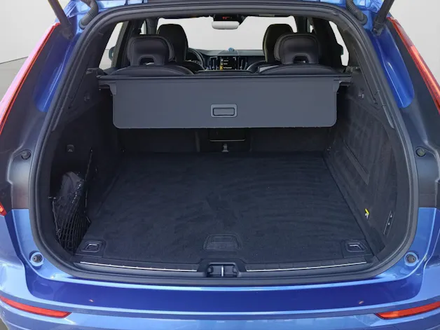 VOLVO XC60 2.0 T6 R-Design AWD