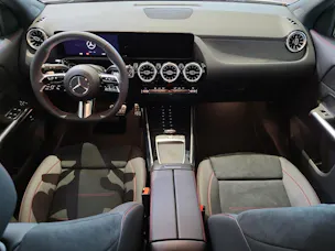 MERCEDES-BENZ GLA 200 Night Star H247