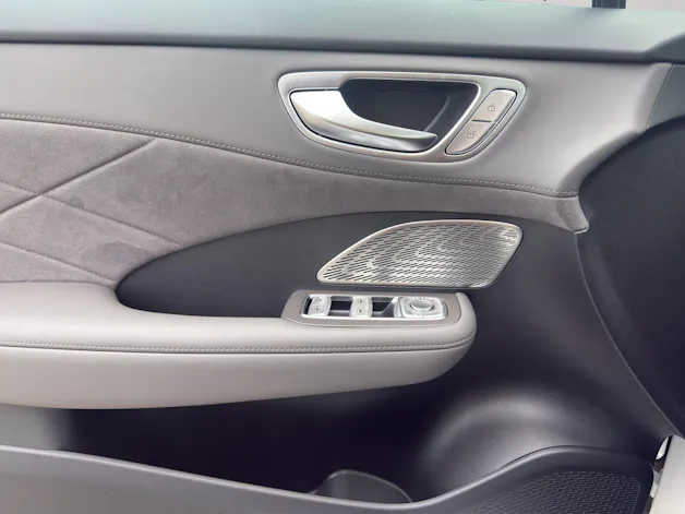 MG S6 EV 77kWh Luxury AWD