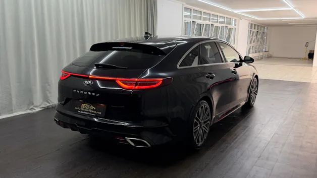 Kia ProCeed 1.6 T-GDi GT DCT