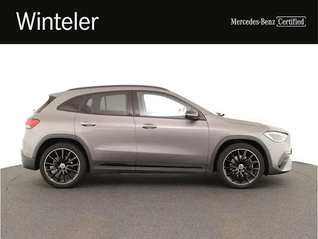 MERCEDES-BENZ GLA 200 AMG Line