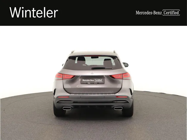 MERCEDES-BENZ GLA 200 AMG Line