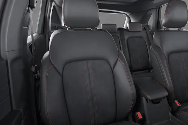 FORD Kuga 2.5 FHEV ST-Line X 4WD