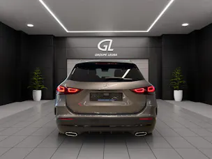 MERCEDES-BENZ GLA 250 AMG Line 4Matic