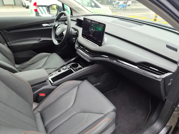 SKODA Enyaq iV 80x