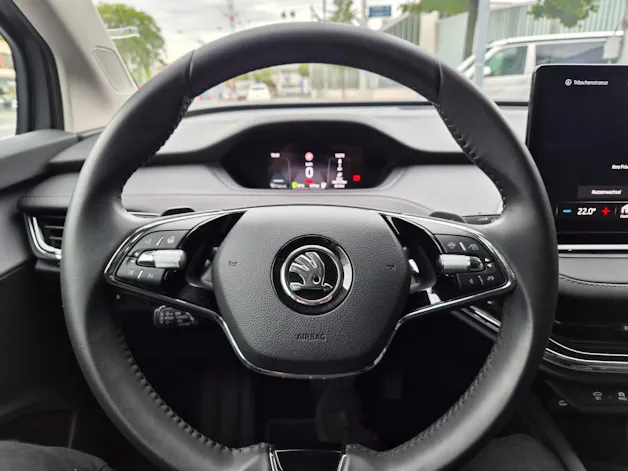 SKODA Enyaq iV 80x