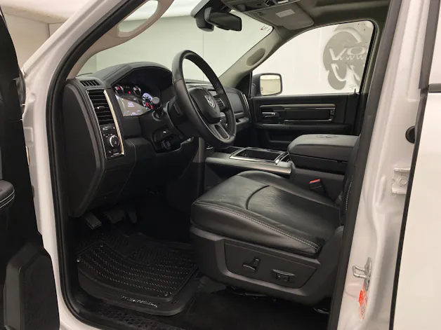 DODGE RAM 1500 5.7 Sport Crew Cab