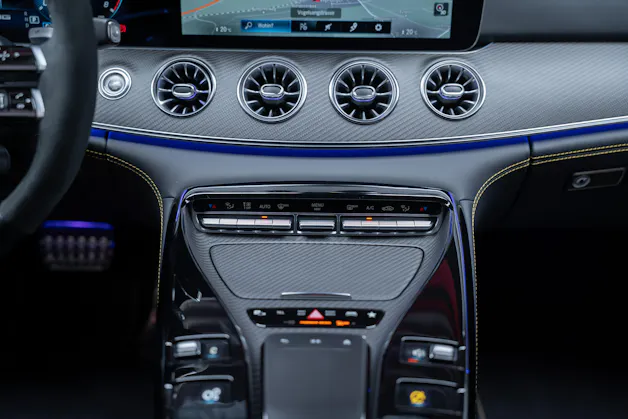 MERCEDES-BENZ AMG GT 63 S 4matic+ / Aero Pack / 360°Kamera / Burmester
