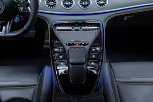 MERCEDES-BENZ AMG GT 63 S 4matic+ / Aero Pack / 360°Kamera / Burmester