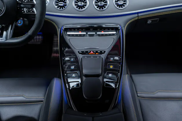 MERCEDES-BENZ AMG GT 63 S 4matic+ / Aero Pack / 360°Kamera / Burmester