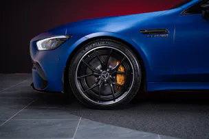 MERCEDES-BENZ AMG GT 63 S 4matic+ / Aero Pack / 360°Kamera / Burmester