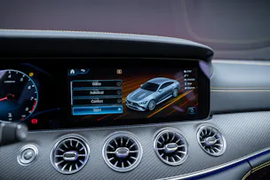MERCEDES-BENZ AMG GT 63 S 4matic+ / Aero Pack / 360°Kamera / Burmester