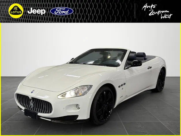 MASERATI Grancabrio 4.7 V8