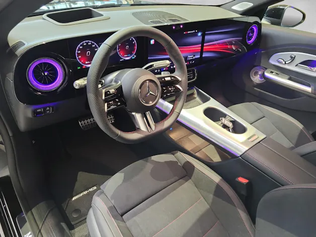 MERCEDES-BENZ CLA 220 AMG Line 4M C178