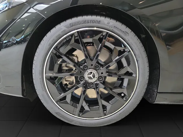 MERCEDES-BENZ CLA 220 AMG Line 4M C178