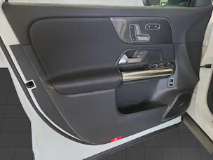 MERCEDES-BENZ GLA 35 AMG 4matic