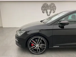 SEAT Leon 2.0 TSI Cupra 300 DSG