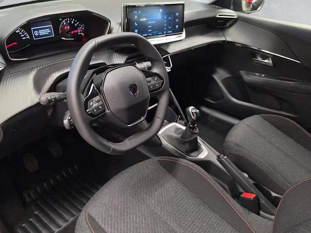 PEUGEOT 208 1.2 PureTech Style