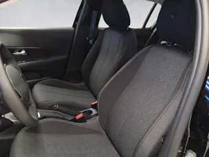 PEUGEOT 208 1.2 PureTech Style