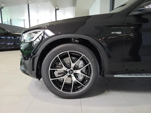 MERCEDES-BENZ GLC 43 AMG 4m