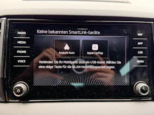 SKODA Karoq Selection *** ACC & RÜCKFAHRKAMERA ***