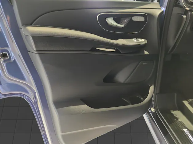 MERCEDES-BENZ V 300 d Avantgarde lang 4M