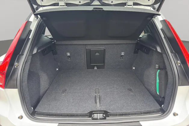 VOLVO XC40 B4 Benzin Mild Hybrid AWD R-Design Geartronic