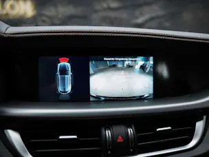ALFA ROMEO Stelvio 2.0 Intensa Q4 AT8 *SOFORT Verfügbar*Werksgarantie*Panorama*Harman/Kardon*