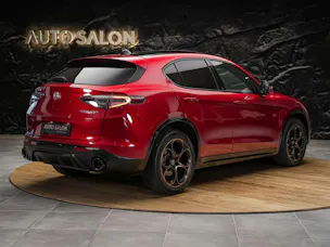 ALFA ROMEO Stelvio 2.0 Intensa Q4 AT8 *SOFORT Verfügbar*Werksgarantie*Panorama*Harman/Kardon*