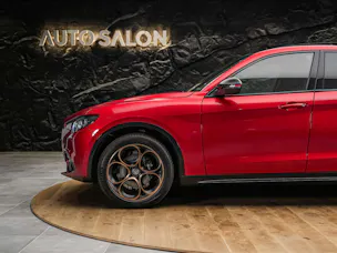 ALFA ROMEO Stelvio 2.0 Intensa Q4 AT8 *SOFORT Verfügbar*Werksgarantie*Panorama*Harman/Kardon*
